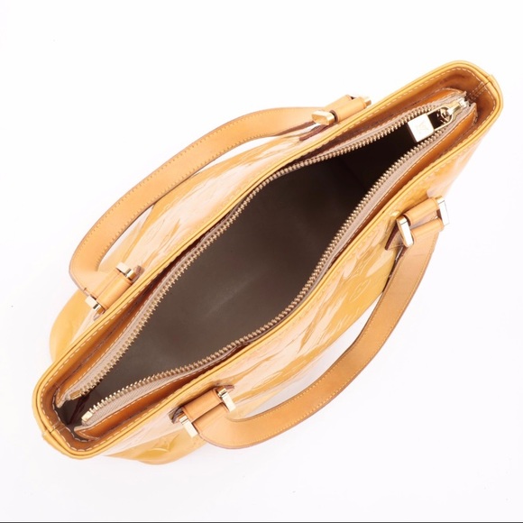 Authentic Louis Vuitton Houston Tote Bag in Monogram Vernis and Vachetta Leather - Picture 6 of 16